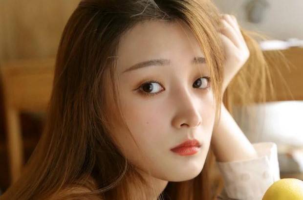 能讓女生感動(dòng)的表白情話句子