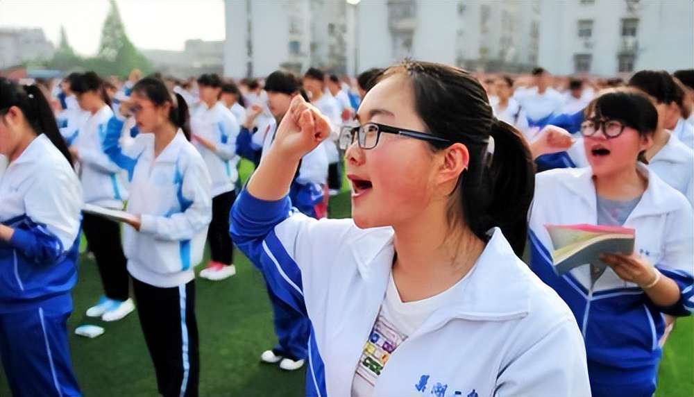 華中科技大學(xué)全國排名第幾,2022百佳高校排行榜