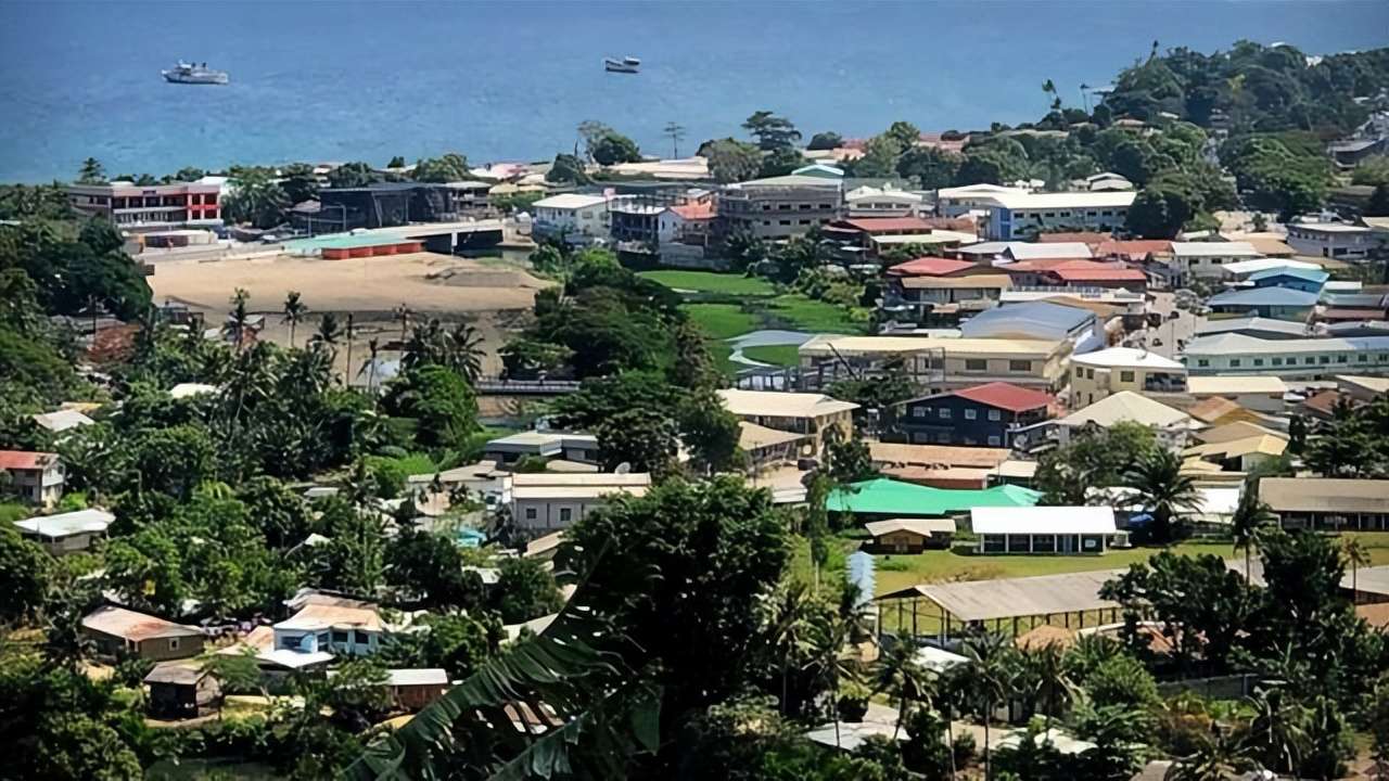 中國已證明有能力制造各類軍艦，但不會照抄美國“作業”