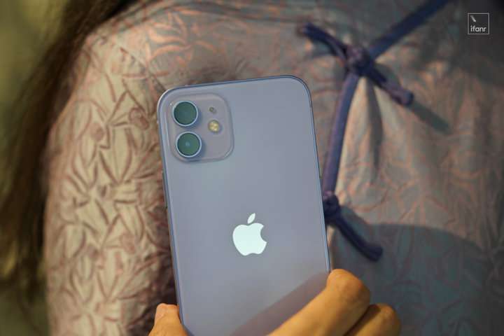 紫色 iPhone 12 圖賞：華貴而又質樸，雅靜而又熱烈