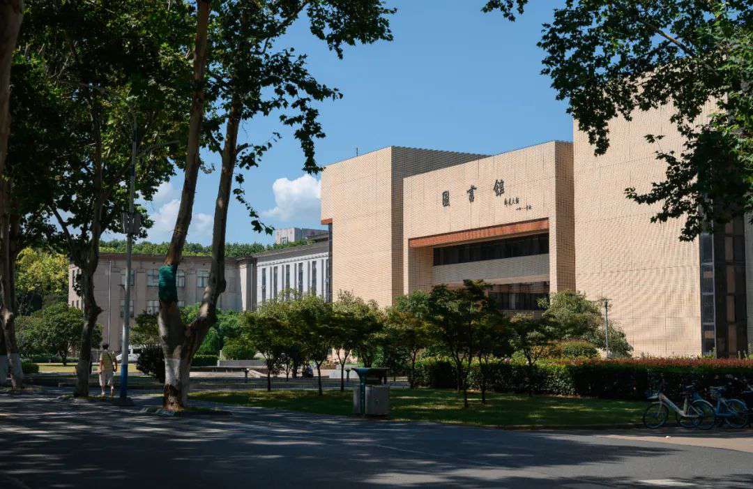 華中科技大學是985還是211高校,華科院校錄取數據一覽
