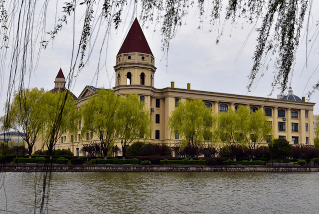 上海大學排名一覽表(上海高校排行榜)