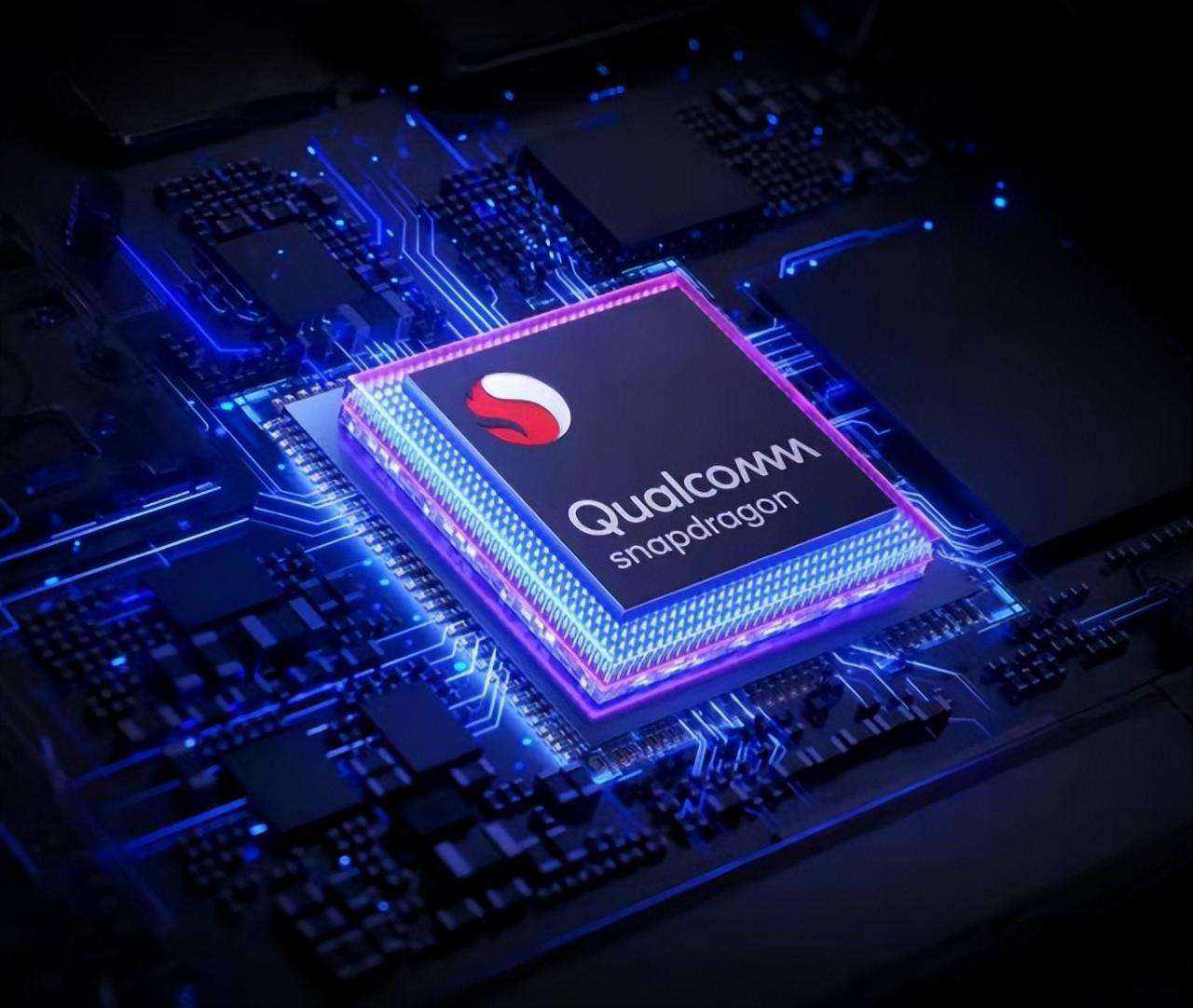 小米12 Ultra曝光，首發驍龍8Gen1 Plus，最快6月底發布