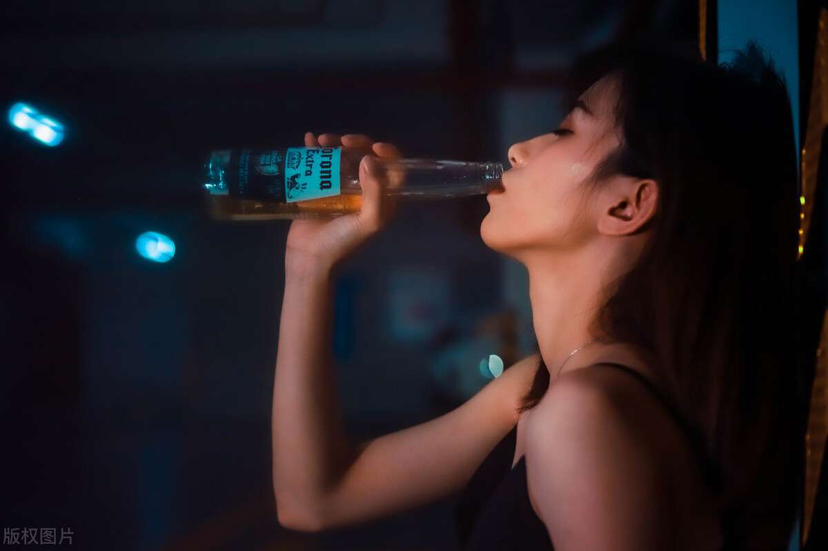 朱砂痣的愛情含義(白月光與朱砂痣)
