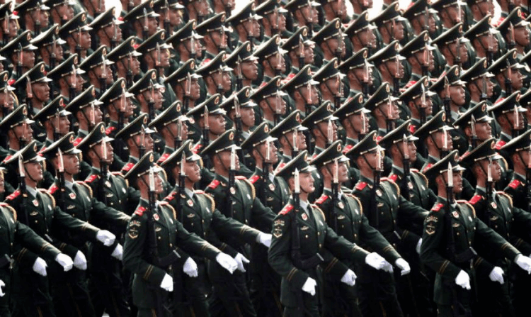 我國(guó)軍銜等級(jí)肩章排列圖片