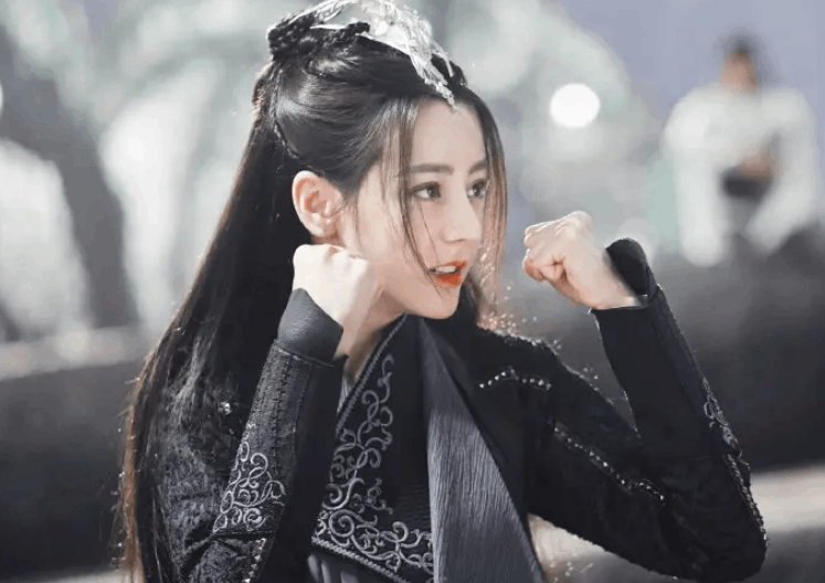 與君初相識(shí)小說(shuō)講了什么