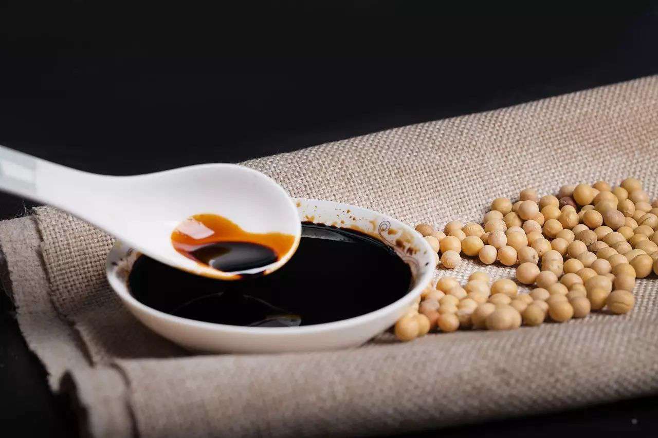 1個蘋果=1碗米飯！為啥你吃的不多還發胖？原因都在這里