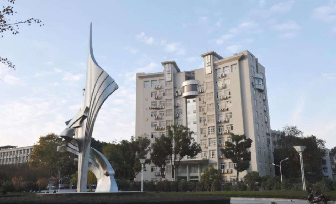 武漢理工大學是985還是211大學(武漢理工大學綜合實力分析)