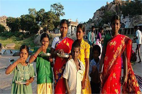 印度最惡心的風(fēng)俗（印度可怕的風(fēng)俗）