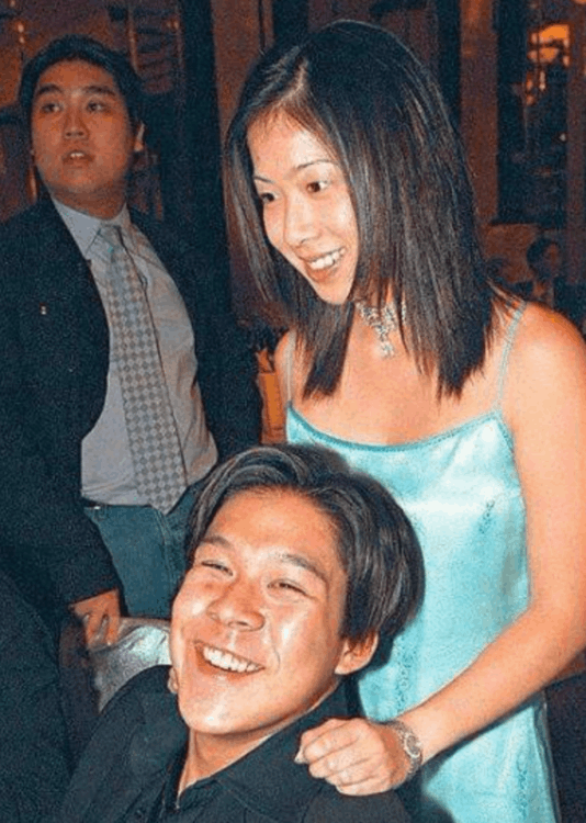 霍啟剛為什么娶郭晶晶(霍啟剛郭晶晶)