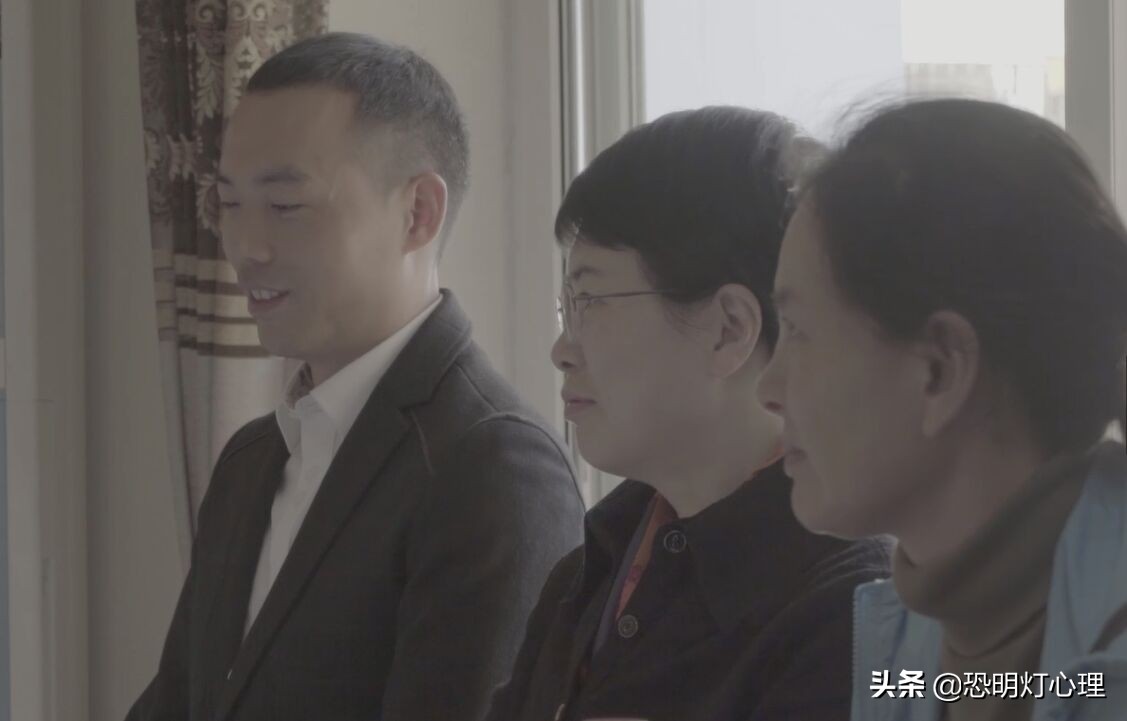 15分鐘消除恐艾心理(艾滋病幾乎沒有女傳男)