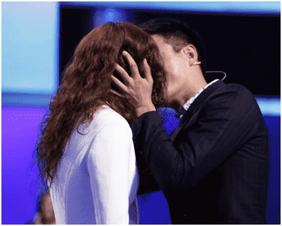 明星拍吻戲不怕口臭嗎（為什么好多美女都口臭）