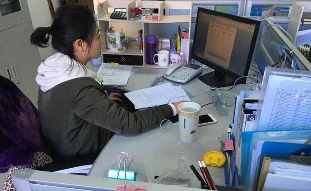 事業(yè)單位轉(zhuǎn)公務(wù)員最新政策（2022年事業(yè)編轉(zhuǎn)公務(wù)員途徑）