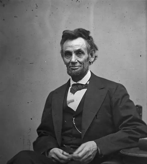 美國(guó)為什么越來越強(qiáng)大（美國(guó)崛起的主要原因）