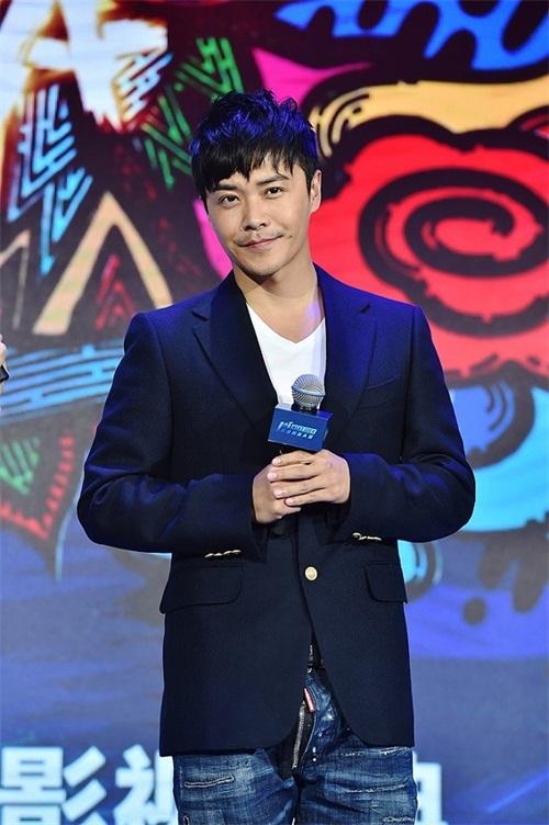 佟麗婭現(xiàn)在的老公(佟麗婭又嫁人嗎)