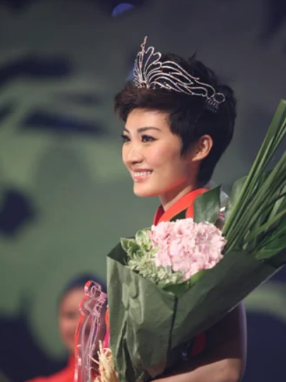 鳳凰衛視主持人名單大全（鳳凰臺最漂亮的女主持人名單）