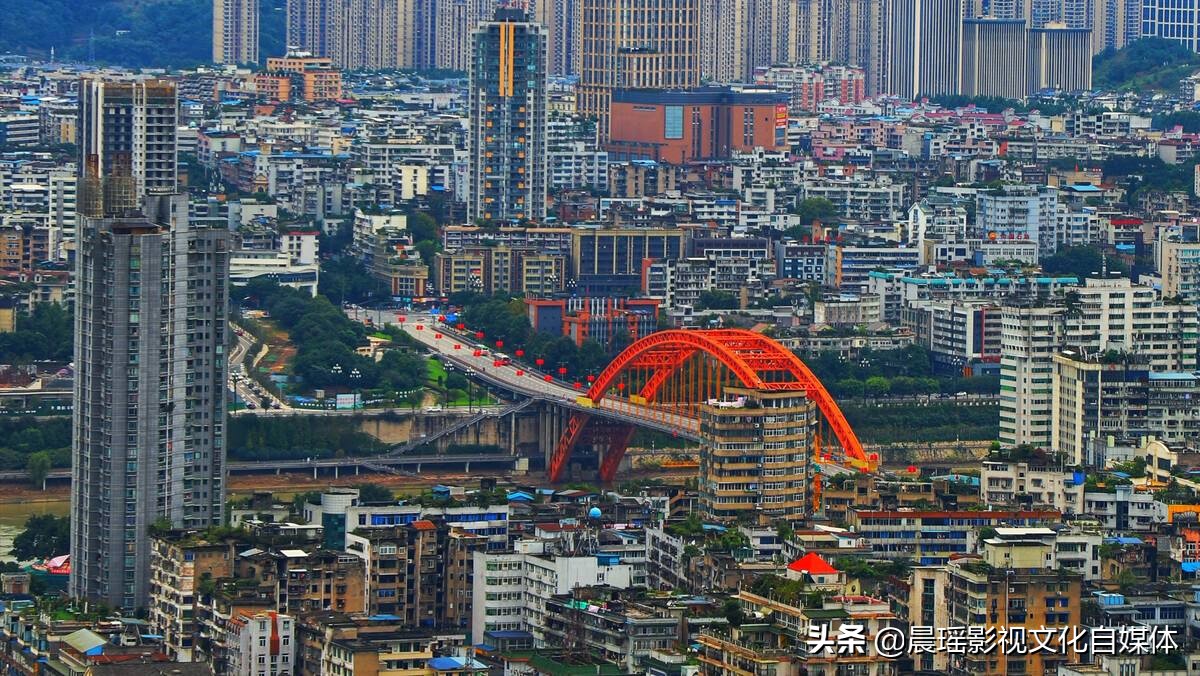 重慶車牌ABCDEF是怎么排的（現在重慶車牌都是A和D）