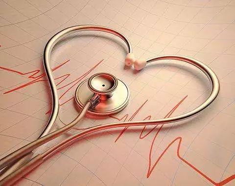 洗澡為什么不能先洗頭 (為什么要先洗澡再洗頭發)