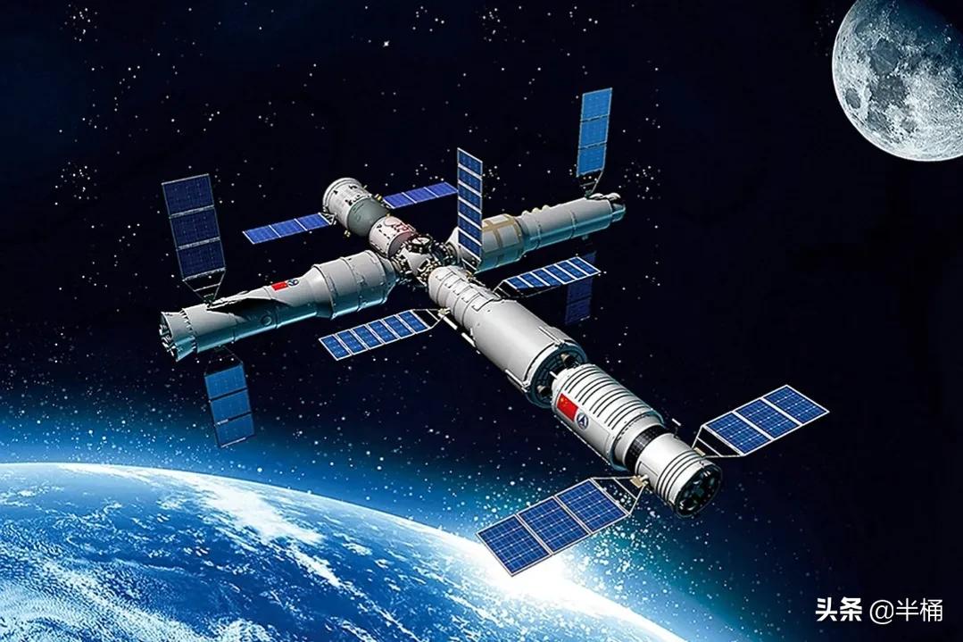 2022年三位宇航員什么時候回來