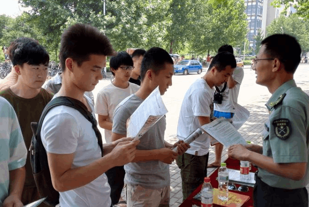 當兵12年后能分配到什么工作(當兵12年轉業有編制嗎)