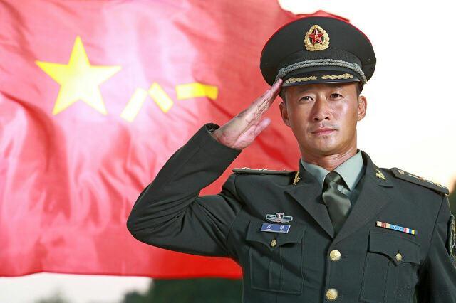 為什么徐璐有軍銜(徐璐軍銜是永久的嗎)