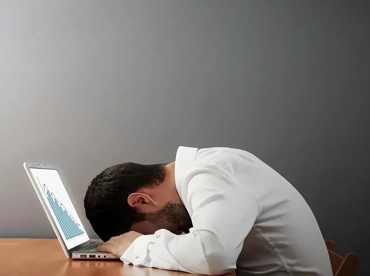 兩班倒的工作對身體有傷害嗎（上兩班倒超過2年的危害）