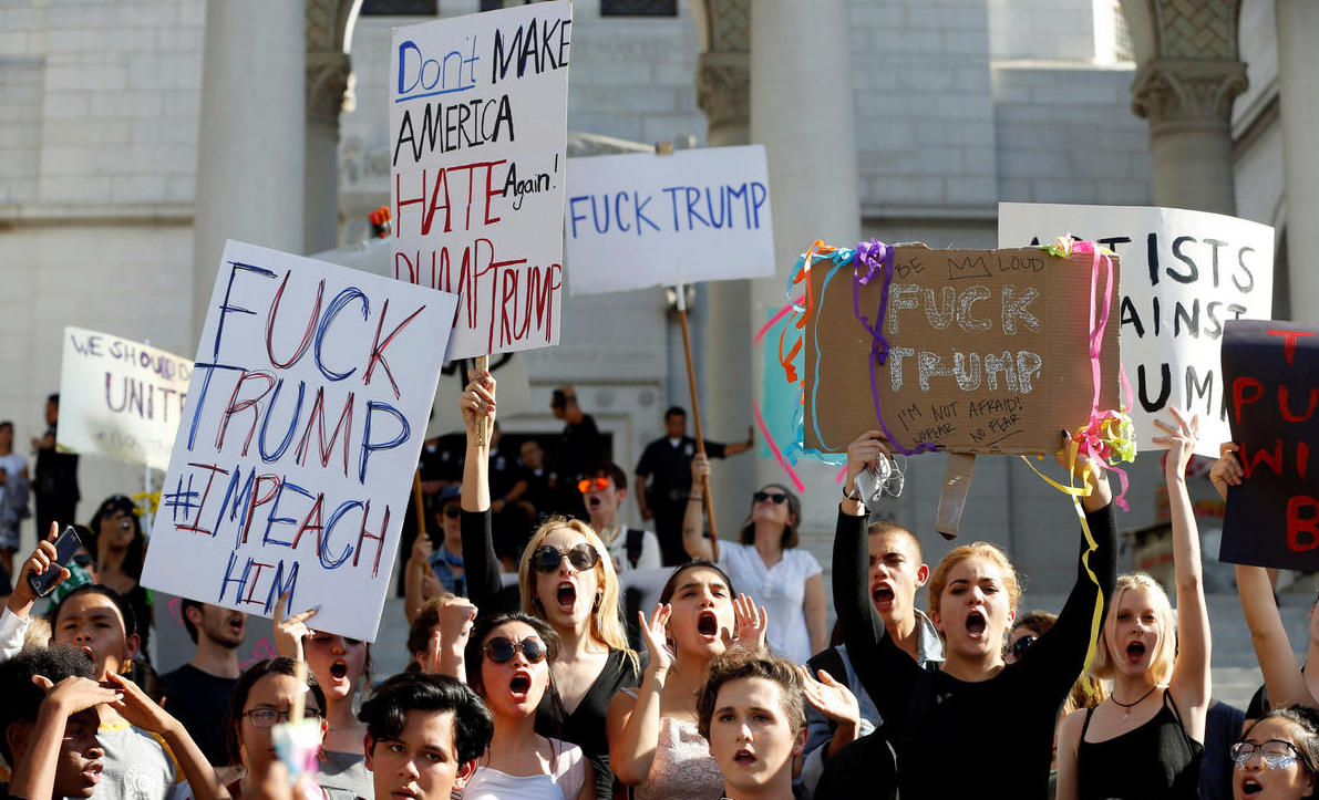 周立波為什么被全網封 周立波為啥突然消失了