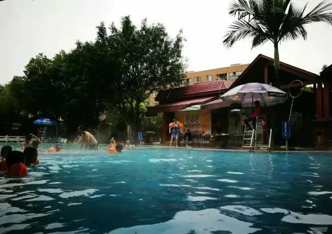 云南哪里適合養老房價又低（在云南哪里買房最好的選擇）