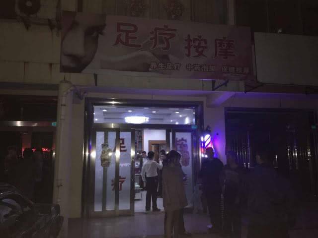 洗腳女喜歡什么樣的人(洗腳妹會喜歡一個男生嗎)