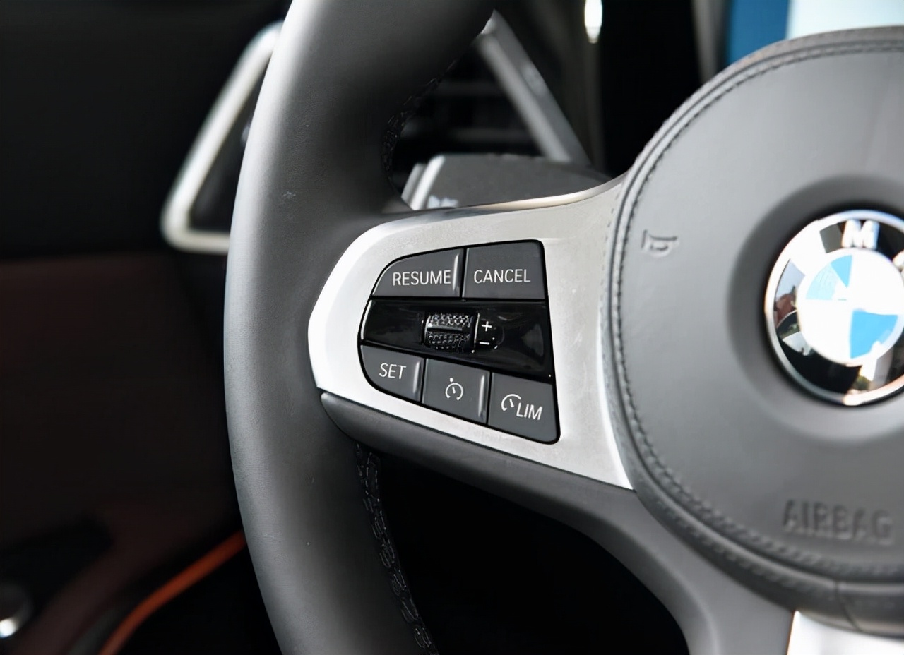 2022寶馬三系能不能買（寶馬3系優(yōu)點缺點口碑）