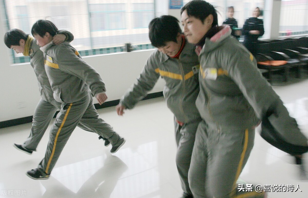 女子監獄里來月經怎么辦(女子監獄內部真實生活)