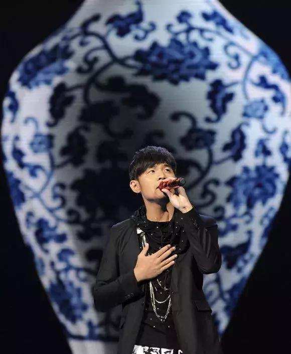 20年了還是周杰倫霸榜年度最熱歌曲(周杰倫十大金曲)