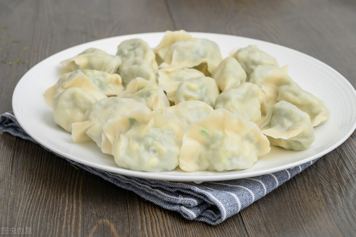 冬至為什么吃餃子 (冬至為什么要吃餃子的原因)