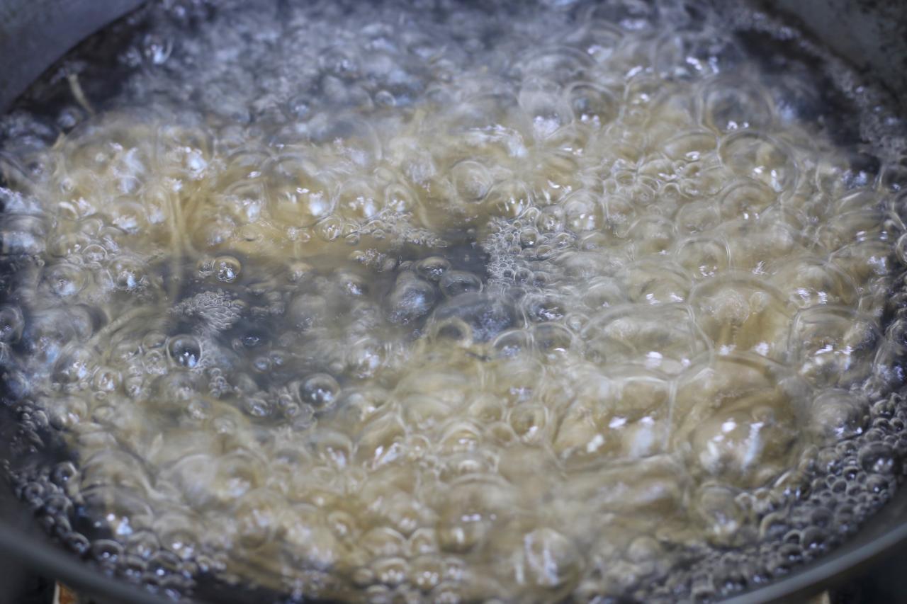 韭菜雞蛋餡包子需要蒸幾分鐘(蒸包子的做法和技巧)