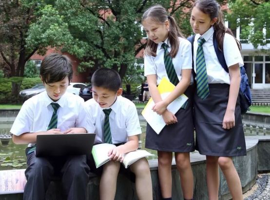為什么不建議孩子去私立學校(私立學校和公立學校哪個好)