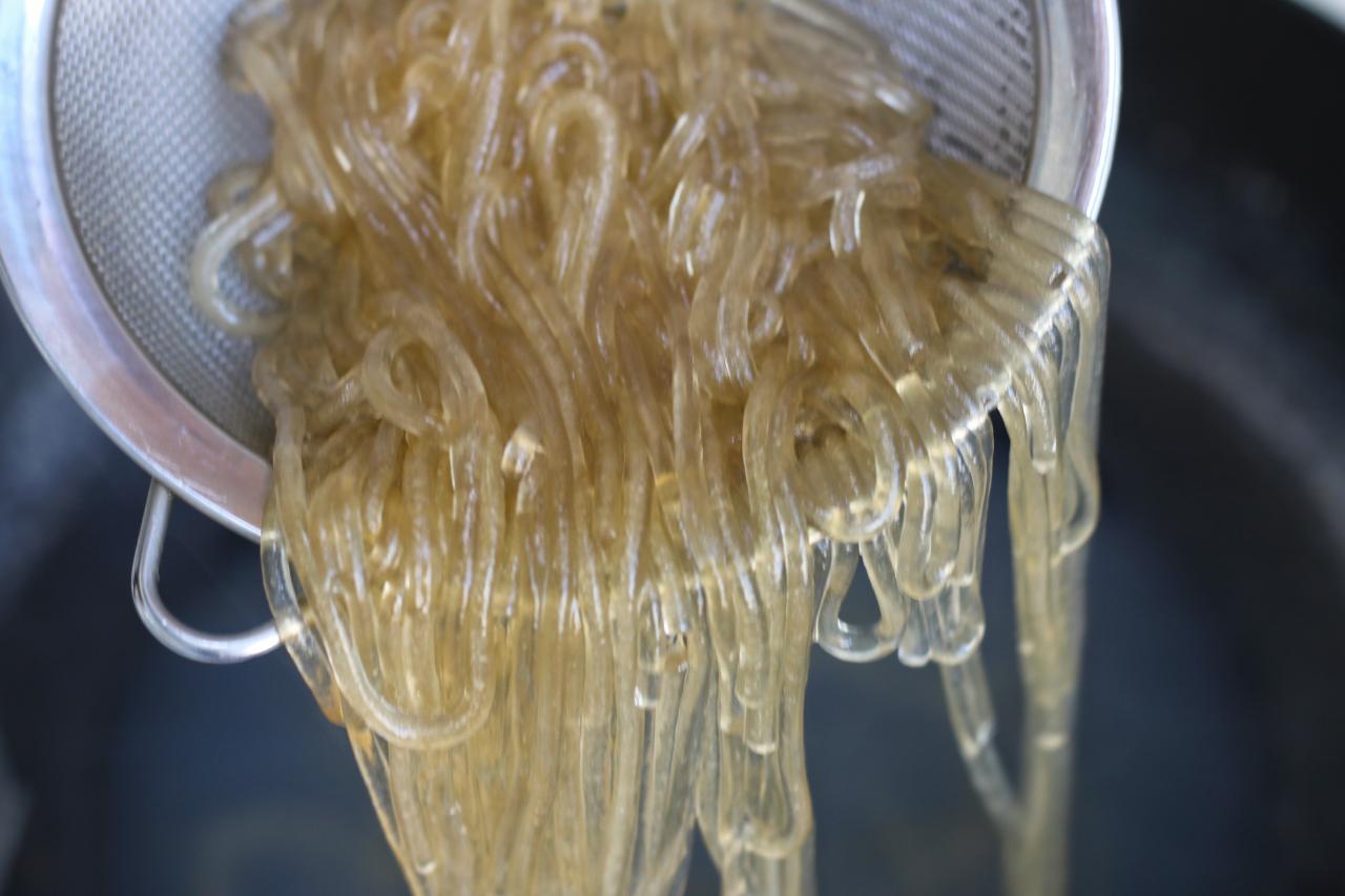 韭菜雞蛋餡包子需要蒸幾分鐘(蒸包子的做法和技巧)