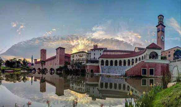 華為總部在哪個城市（華為總部在深圳還是東莞）