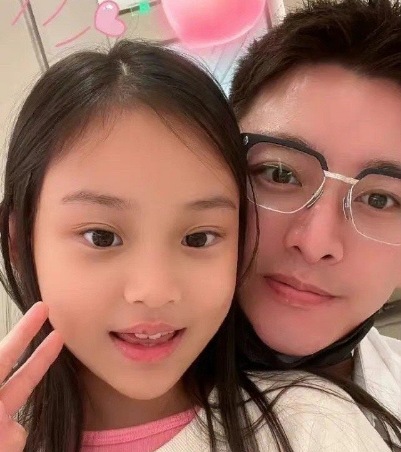賈乃亮和李小璐復(fù)合了嗎（賈乃亮李小璐為什么離了婚）