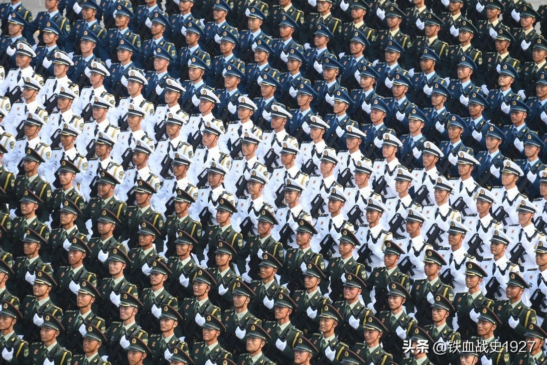 中俄開(kāi)戰(zhàn)中國(guó)能堅(jiān)持多久（中國(guó)與俄羅斯軍力差距）