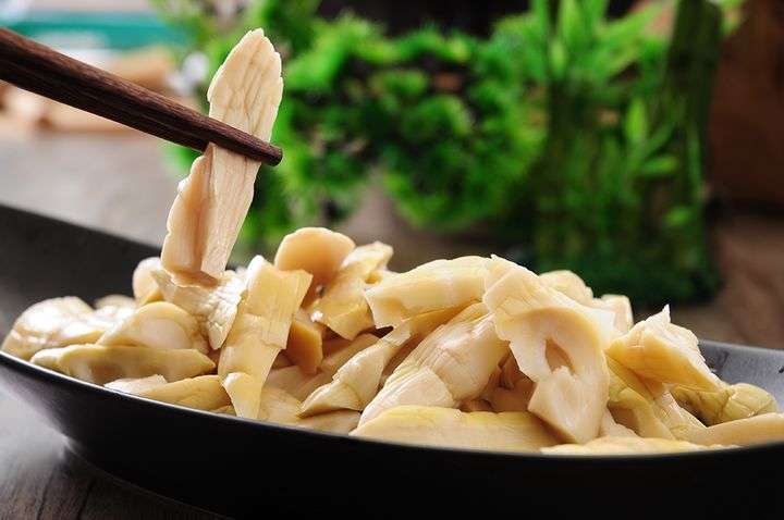 螺螄粉為什么臭 (螺螄粉為啥不放酸筍還臭)