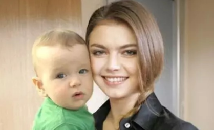 普京八年的神秘情人的兒子照片(硬漢普京有幾個情人)