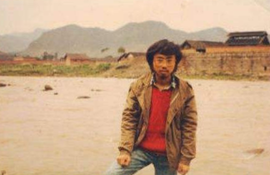 海子為什么臥軌 (臥軌是什么意思啊)