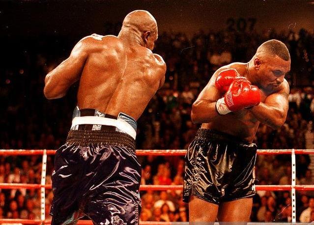 泰森霍利菲爾德 泰森為什么打不贏霍利菲爾德