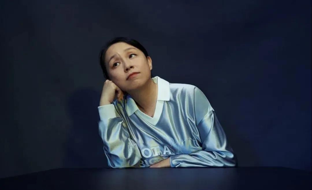 肖戰為什么被全網黑 (肖戰的手為什么這么黑)