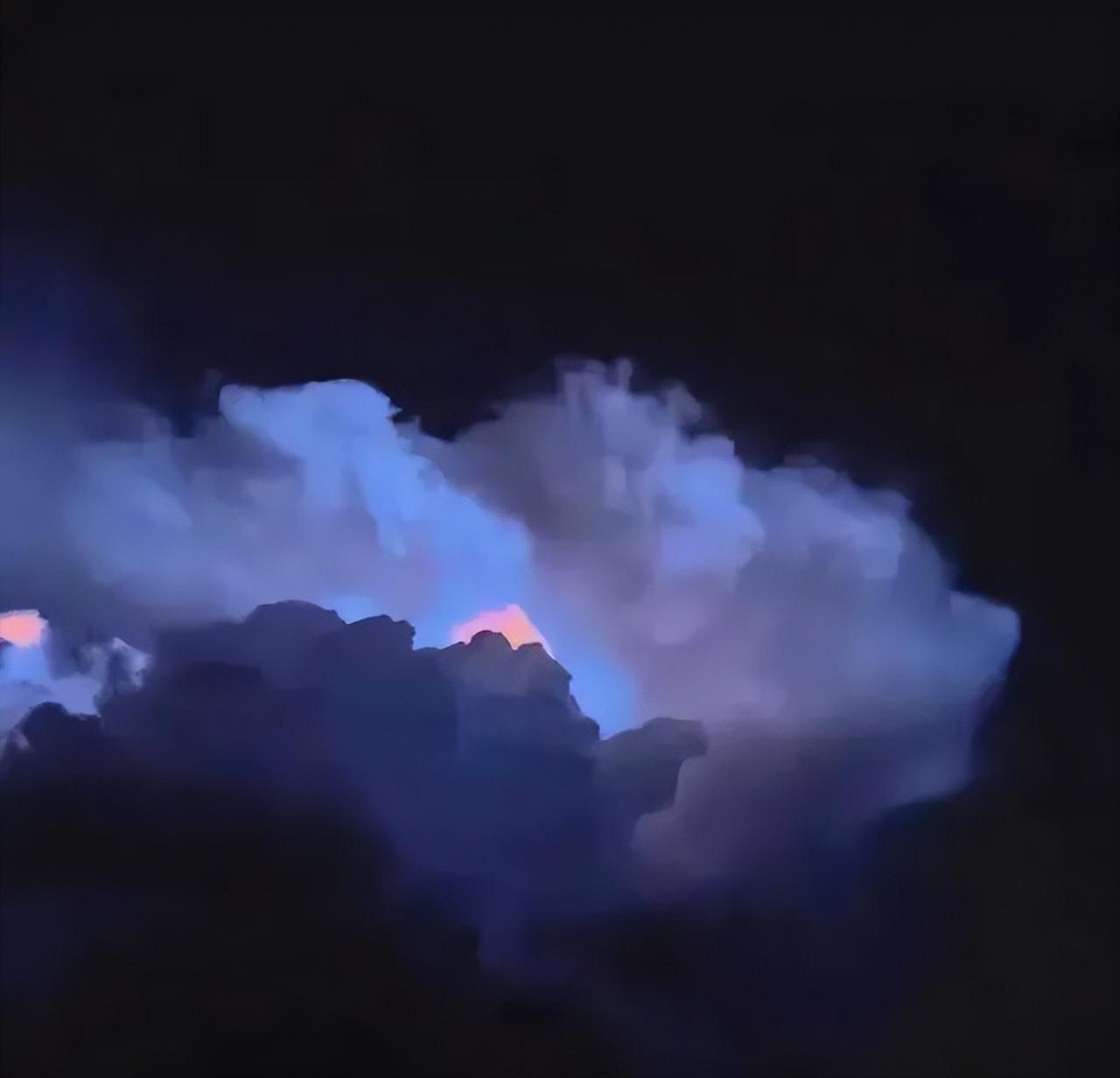 讓你情緒崩潰的最后一根稻草 一瞬間情緒崩潰的句子