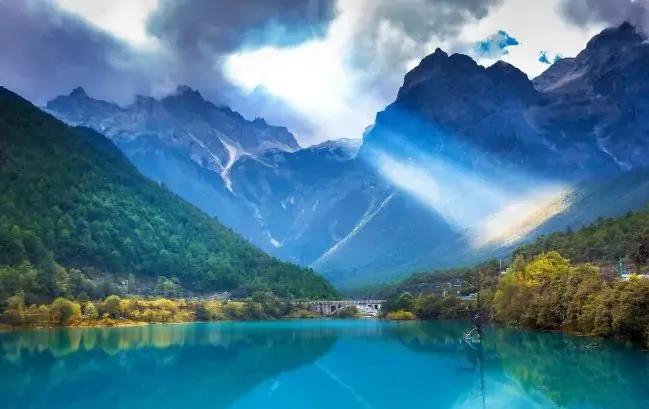 云南哪里適合養老房價又低（在云南哪里買房最好的選擇）