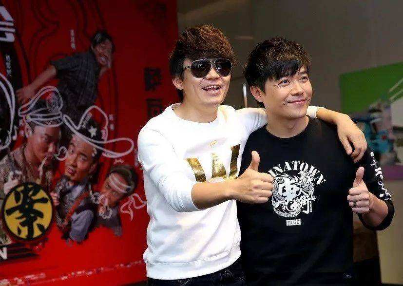 佟麗婭現(xiàn)在的老公(佟麗婭又嫁人嗎)