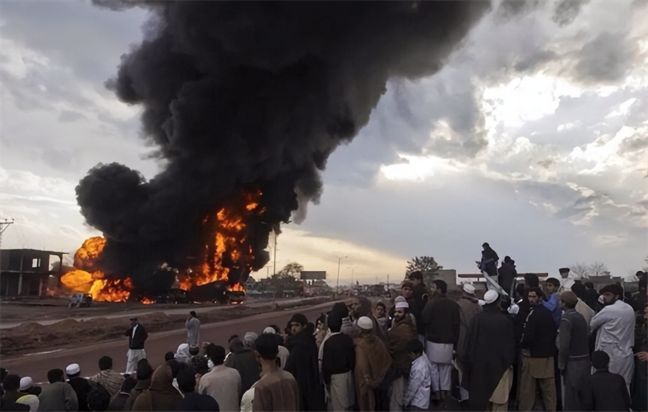 中國屬于華約還是北約（華約北約哪個厲害）