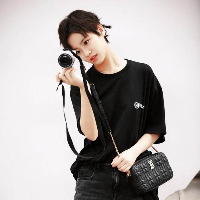 李庚希為什么不上大學 (李庚希怎么發展不好了)