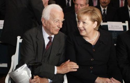 德國總統現任總統是誰(現任德國總統叫什么名字)